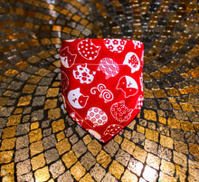 Load image into Gallery viewer, Fashion Bandana Collar